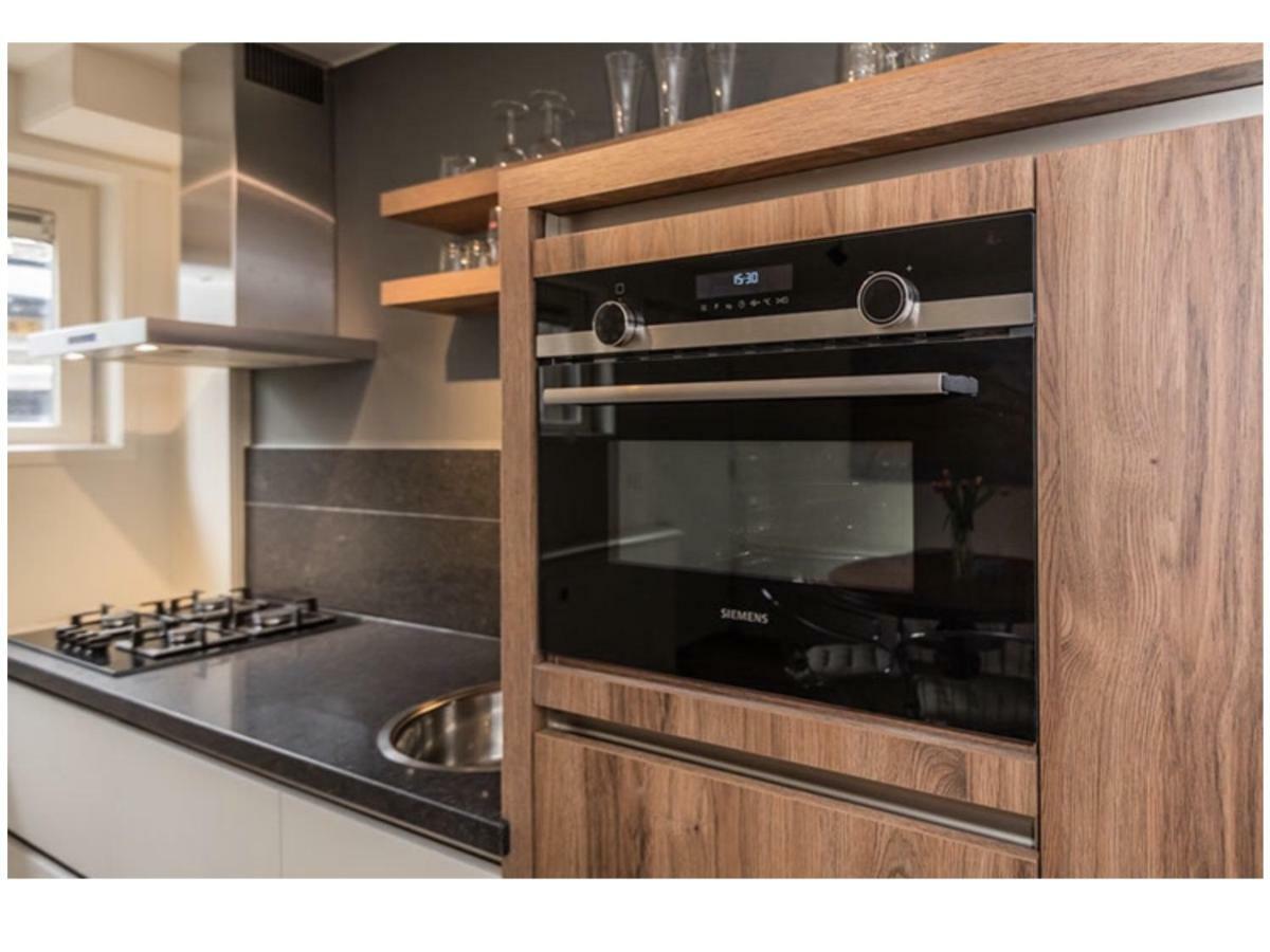 Villa Charlton 71 弗利辛恩 外观 照片